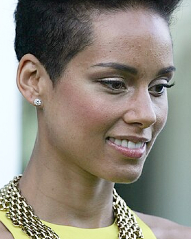 Alicia Keys IQ score