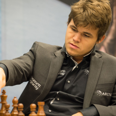 Magnus Carlsen mugshot photo